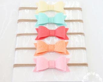 Baby Headband. Baby Bows. Bow and Headbands. Bows. Hair Bow. Infant Headband. Headband, Nylon Headband, Baby Girl. Set. Bow. Baby. Newborn