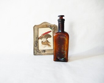 Vintage Bottle Parkers Hair Balsam Amber Bottle Antique Apothecary Glass Bottle Parkers Hair Balsam Vintage Medical Bottle with Stopper