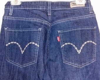 size 28 in levis