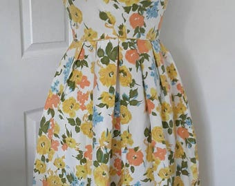 50s Vintage Dress / Floral Dress / Bonwit Teller Dress/ 50s Dress / Sun Dress / Summer Dress / Orange Lemon Taffeta/ Size Small