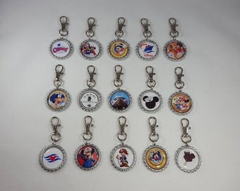 SET of 15 Bottle Cap Cruise Keychains - FE Gift - Fish Extender Gift - Cruise Group Gift - Mouse Keychain - Unique FE Gift - Keychain
