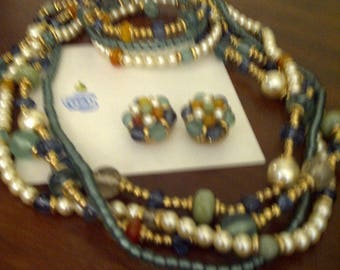 Colorful Vintage Liz Claiborne (signed LCi) Three-Piece Lucite Set: Necklace, Bracelet, Earrings
