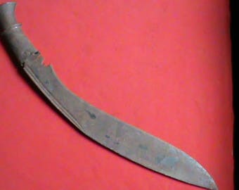 Antique World War one rusty relic Nepalese Gurkha Kukri Fighting Knife