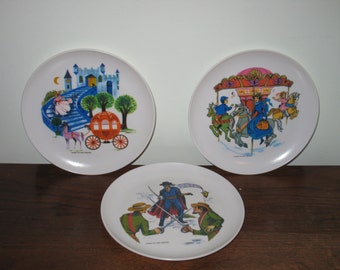 Vintage Disney Mel-mac Plates (Set of 2)