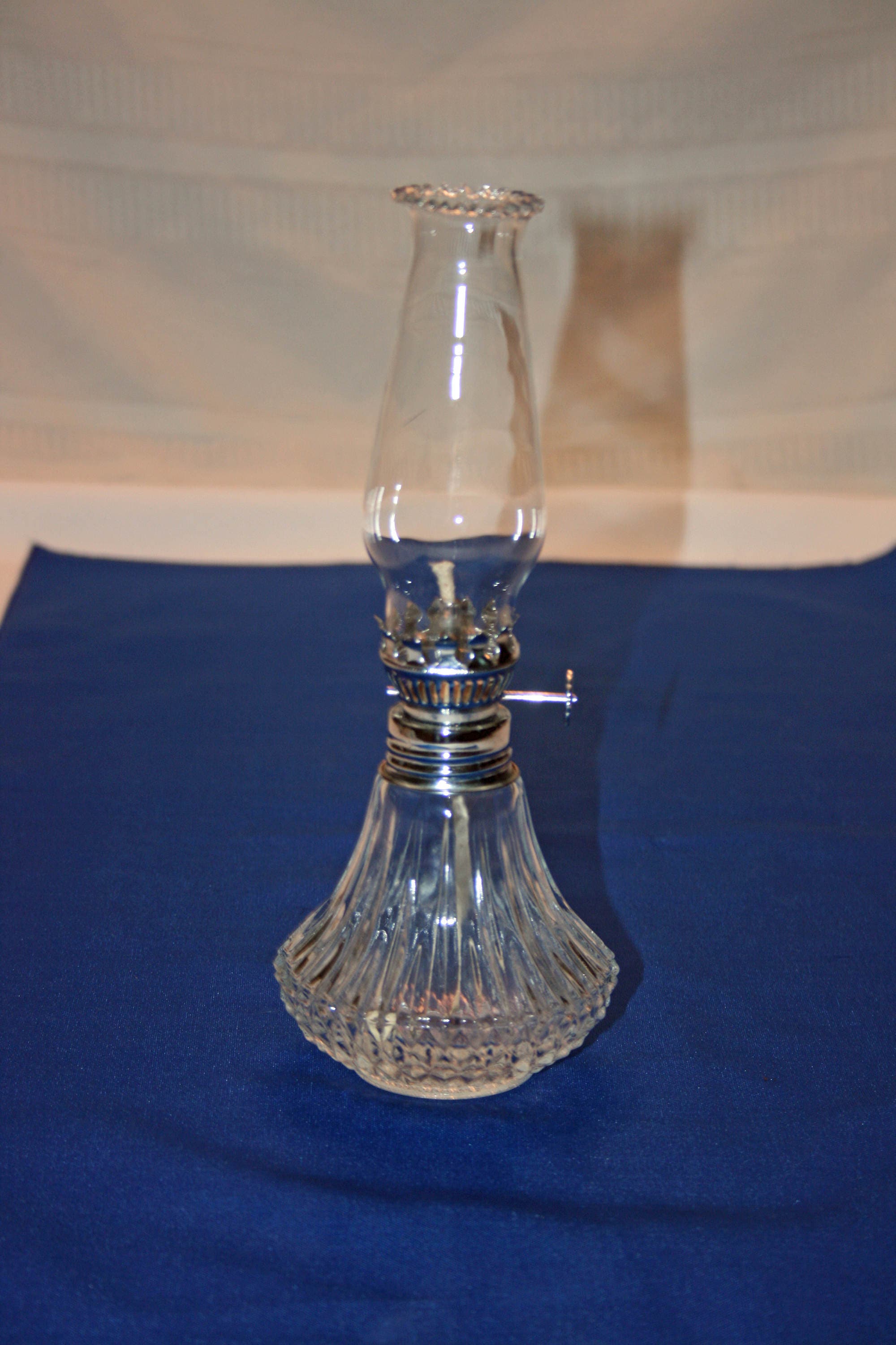 Vintage Lamplight Farms 10 Clear Glass Accent Oil Lamp Lantern 7591