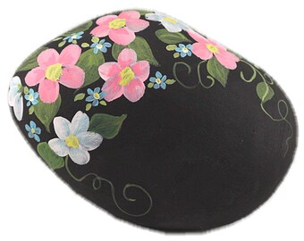 Hand painted garden decor - personalized painted rock - your choice of quote or any wording - Mother's Day gift - painted flowers