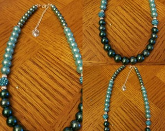 Two Tone Blue Disco Pearl Necklace