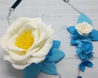 Flower girl necklace Rose necklace Statement necklace Wedding necklace Blue and white necklace Gift necklace Blue flowers White blue
