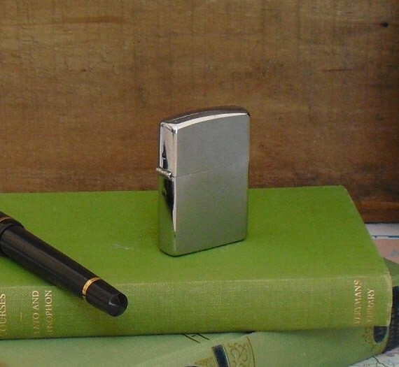 Items similar to Vintage Classic Zippo Cigarette Lighter, Refillable