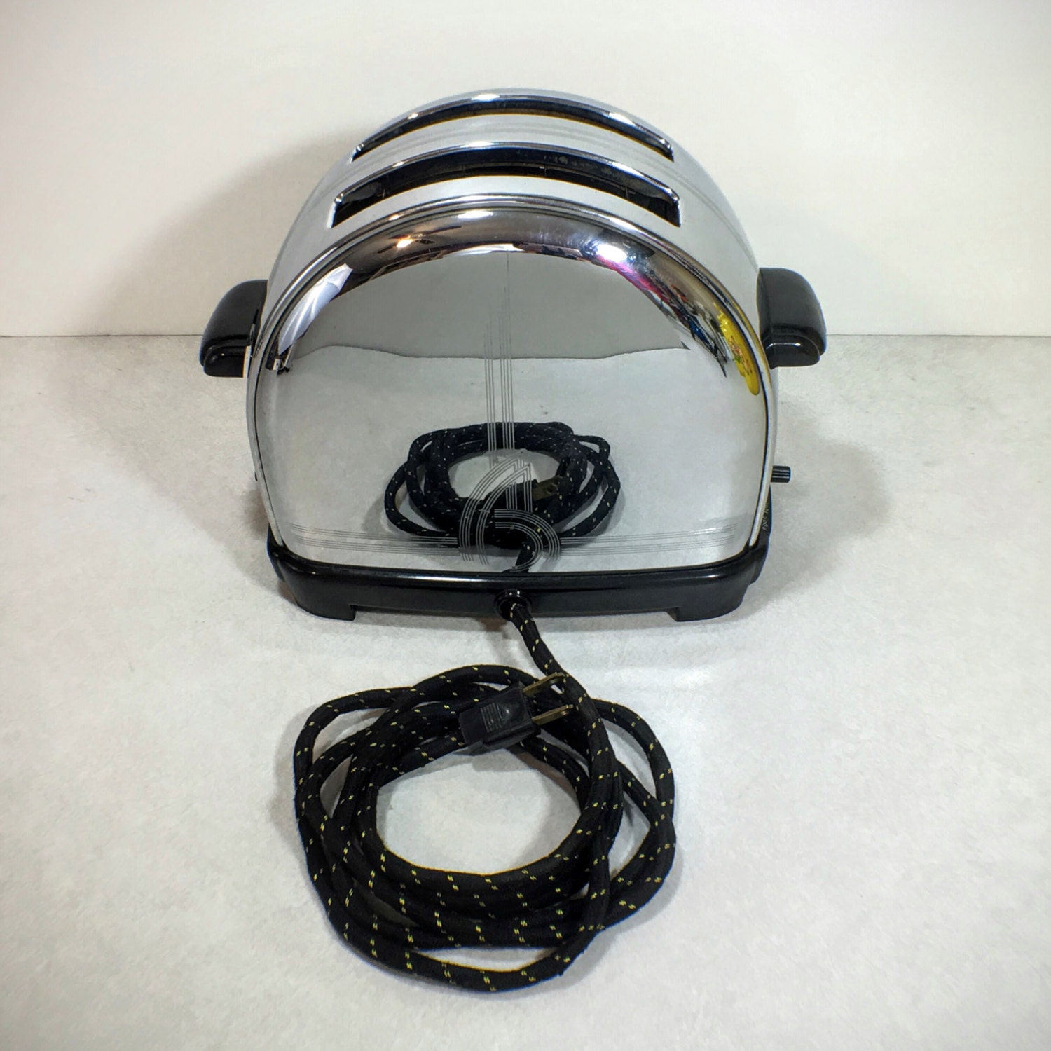 Vintage Sunbeam Toaster Retro Chrome Worlds Fair T9 Deco Queen