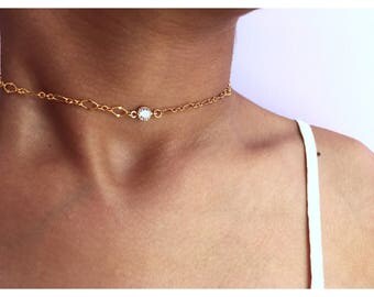 Dainty gold diamond choker