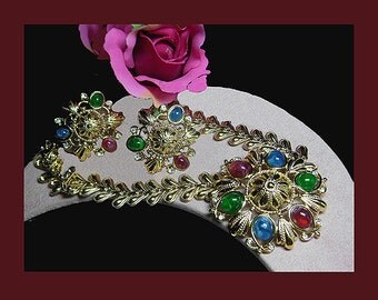 Rare Vintage Jewels of India necklace earrings. Signed TRIFARI
