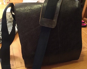 Leather Messenger Bag (Man Bag)