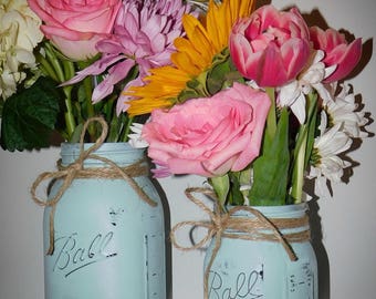 Painted mason jar vases (set of 2)