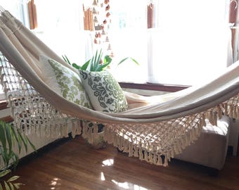 White Hammock, double size. Outdoor hammock. Hand Woven. Soft Cotton hammock with Bell Fringe, wedding gift, wedding decoration