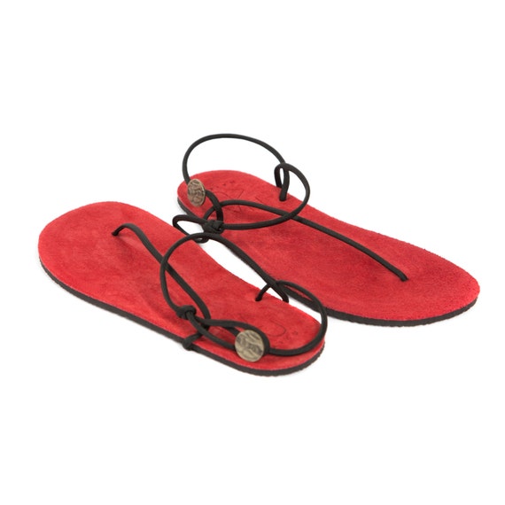 red womens flat sandals