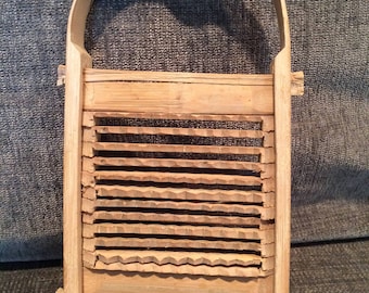 Handmade Vintage Decorative Wooden Washboard