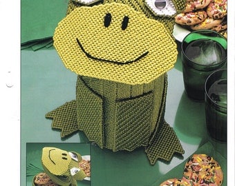 Frog Canister ~ plastic canvas pattern ~ Annie's