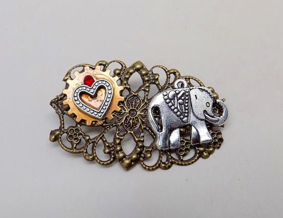 Steampunk jewelry. Stempunk elephant heart and gear brooch. by slotzkin steampunk buy now online Steampunk jewelry. Stempunk elephant heart and gear brooch. by slotzkin steampunk buy now online