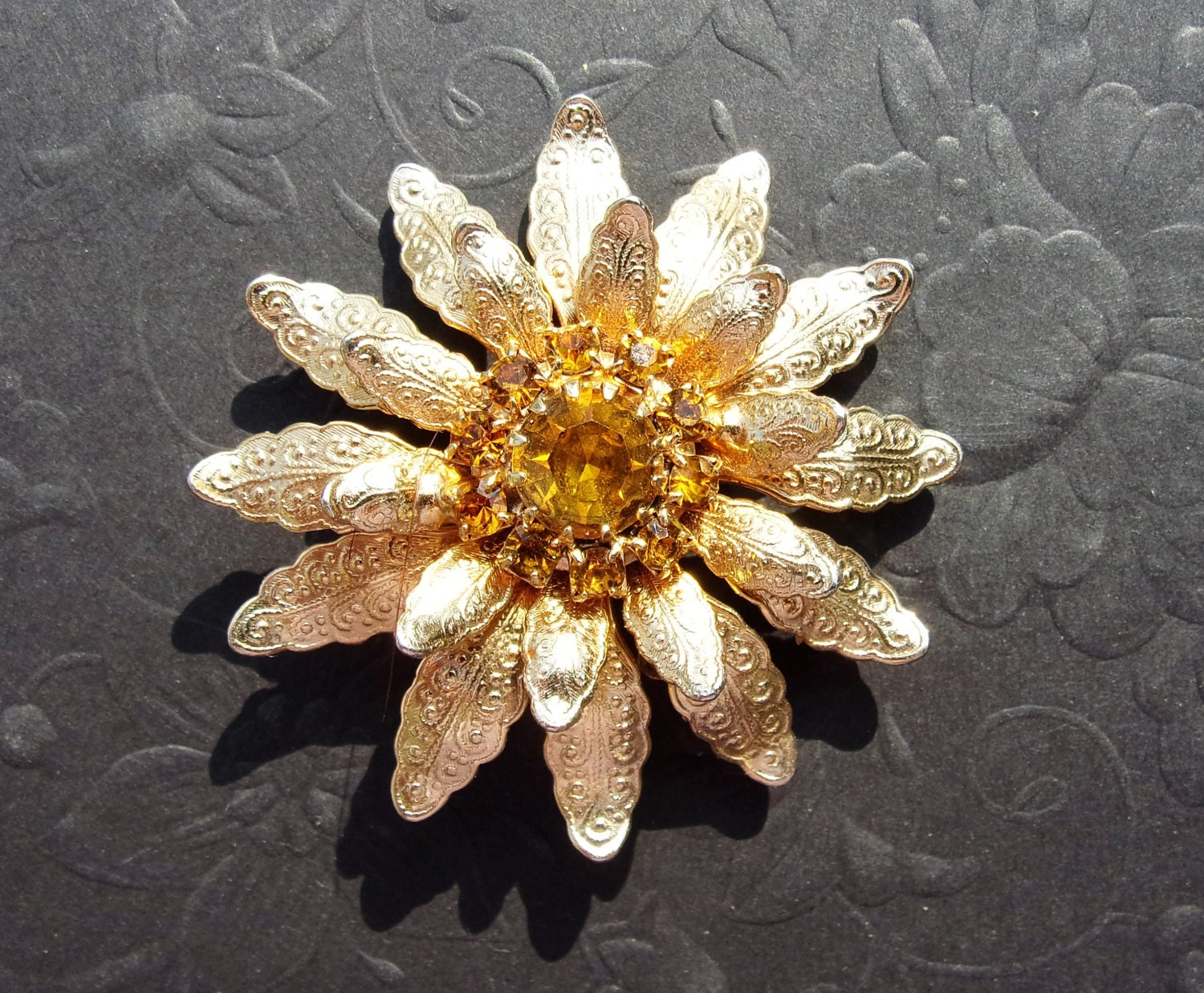 Vintage topaz rhinestone gold brooch 3 dimensional flower