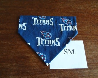 Tennessee Titans -over the collar dog bandana- size S