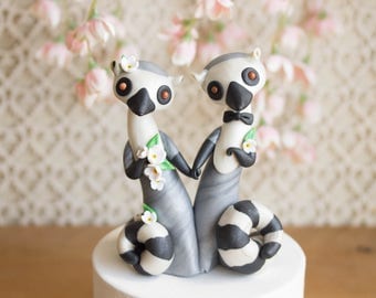 Lemur Wedding Cake Topper - Ring-tailed Lemur by Bonjour Poupette