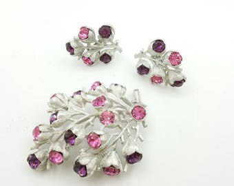 Sarah Coventry Wisteria Brooch and Clip earrings 1962 mint condition