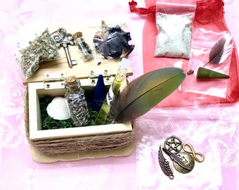 Witchcraft mini altar travel kit handmade wooden canvas box for protection, healing, luck, love, courage ritual baths green witch
