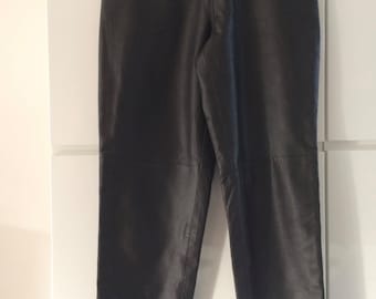 Vintage highwaist Dija black leather pant trouser, size M
