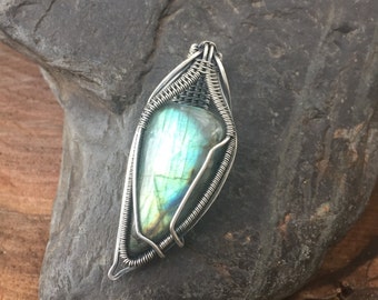 Labradorite Wire Wrap - Wire Wrapped Pendant - Labradorite Pendant - Wire Wrap Jewelry - Boho Jewelry - Sweet Water Silver - Silver Wirewrap
