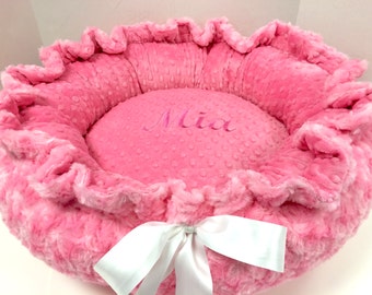 Dog Bed, Pet Bed, Pink Dog Bed, Personalized Pet Bed, Round Dog Bed