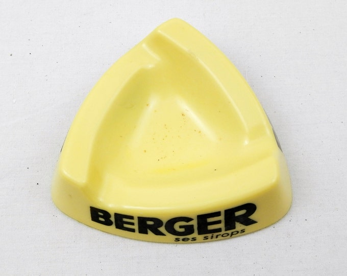 Vintage Mid Century Berger Opalex Yellow Glass Ashtray, Retro Decor, Vintage Home, Interior, European, Man Cave , Tobacciana