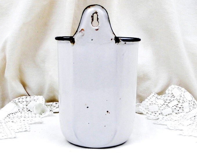 Antique French White Enamelware 2 Liter Water Dispenser / Syphon, Fountain, French Country Decor, Kitchen, Shabby, Cottage, Chic, Enamel