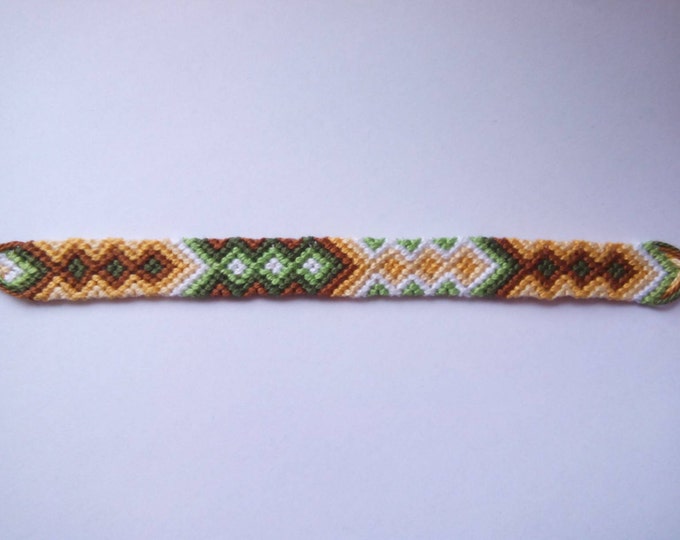 Friendship Bracelet, Macrame, Woven Bracelet, Wristband, Knotted Bracelet - Aztec arrow