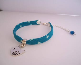 Blue bracelet with a silvery bird - Gypsy chic jewelry - Bonhemian style
