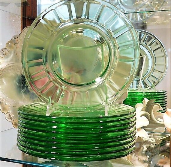 1930s Green Vaseline Uranium Depression Glass Plates Luncheon Art Deco Vintage Kitchen Country Cottage Farmhouse Home Decor Wedding QTY 10