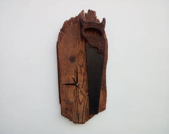 Wall Clock WOODEN ANCIENT RESTORED, beginning with ancient saw 900. This is one article can not be duplicated. ClockTop