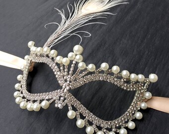 Masquerade Mask, Rhinestone Feather Ball Mask, Mardi Gras Party Mask, Masquerade Ball Wedding Mask Women, Costume Mask, Carnival Mask