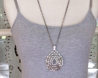 Vintage Trifari 1970's Necklace