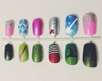 Wicked the Musical themed False Nails