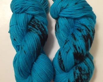 Hand Dyed Yarn worsted weight | 100% superwash merino wool | 100 gr | Enchanted | super soft | Free shipping in the US