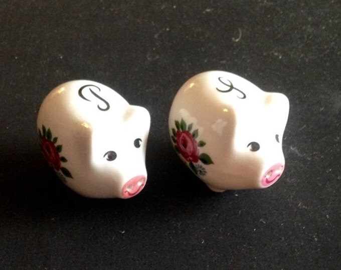 Storewide 25% Off SALE Vintage Mid Century Collectable White Porcelain Matching Piglet Salt & Pepper Shakers Featuring Monogrammed Letters W