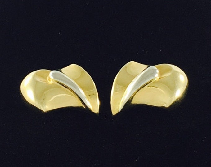 Storewide 25% Off SALE Vintage Italian 18k Yellow Gold Modernistic Designer Pierced Earring Featuring Contemporary Sculpted Design