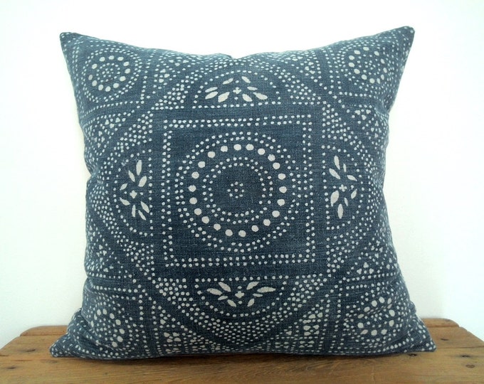 SALE! 18"x 18" Old Chinese Indigo Batik Pillow Cover/HMONG Batik Indigo Pillow Case/Boho Throw Pillow/Ethnic Costume Textile Cushion Cover