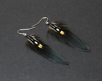 Gothic Feather Earring: iridescent black feathers, feathers earring, goth earrings, punk earrings, gothic earrings, rocker earring jewelry