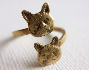 Cat Ring, Gold Cat Ring, Kitty Ring, Twin Cats Ring, Crazy Cat Lady Ring, Vet Gift, Adjustable Cat Ring, Valentines Day Gift, Kitten Ring