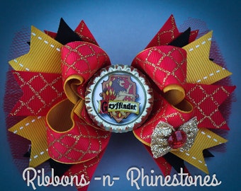 Gryffindor Bow, Harry Potter Bow, Gryffindor Harry Potter Bow, Harry Potter Boutique Hair Bow, Harry Potter Birthday Bow, Harry Potter World