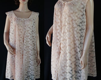 Blanche Robe, Pin Up Lingerie, Lace, Pale Pink, Rhinestone Button