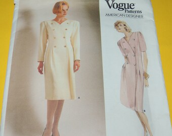 VOGUE sz 8 American Designer Albert Nipon Uncut