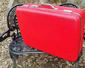 Lipstick Red American Tourister Tiara 26 inch Suitcase